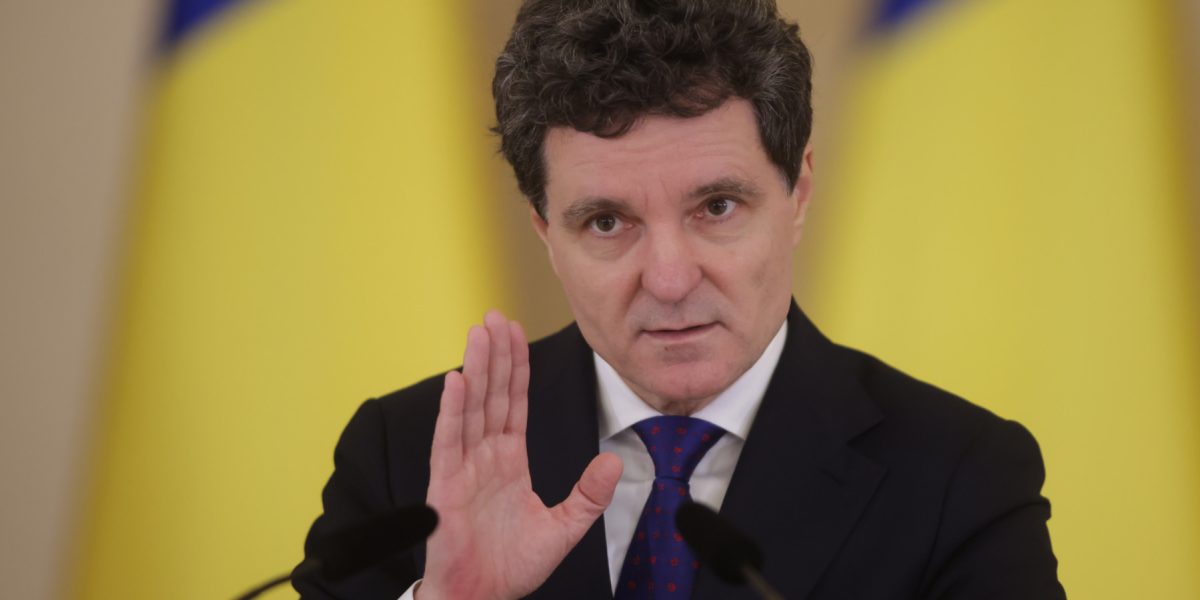 2025-11-12-5296.jpg - Presa360