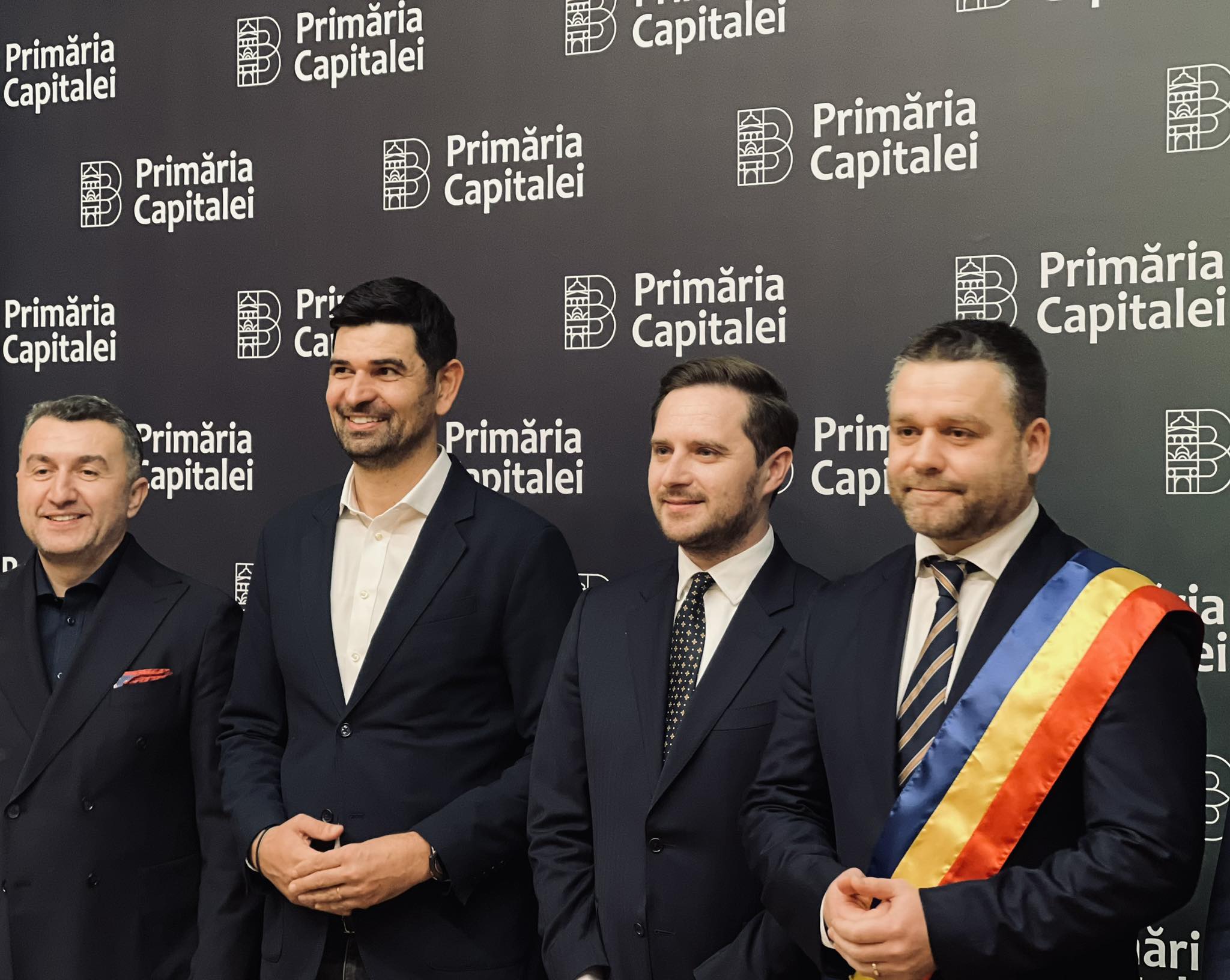 Primarul Stelian Bujduveanu îi urează succes noului Primar General al Capitalei: Mesajul lui Bujduveanu pentru Ciprian Ciurea pe Facebook