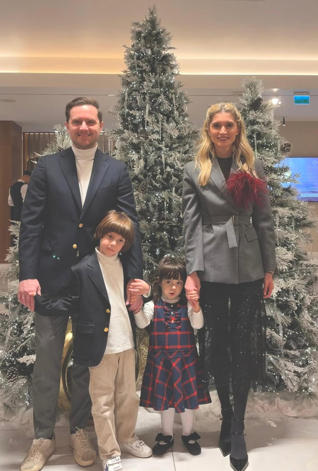 Mesaj de Crăciun de la Primarul Stelian Bujduveanu: 'Sărbători cu pace, familie și recunoștință'