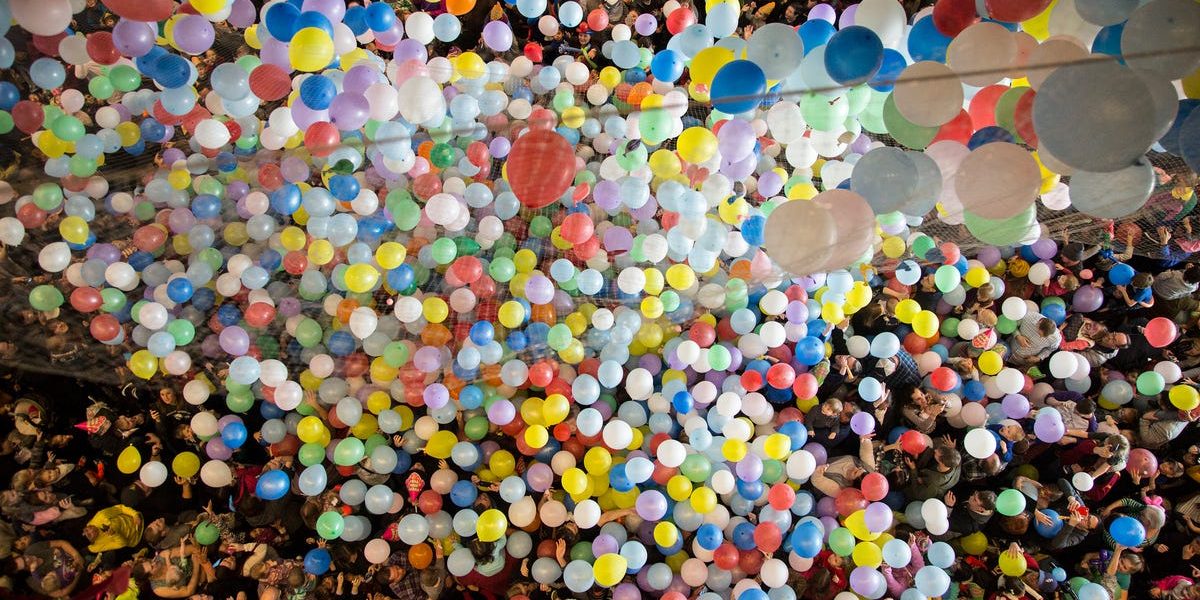 636503235121282286-08-NoonYearsEve.JPG - Presa360