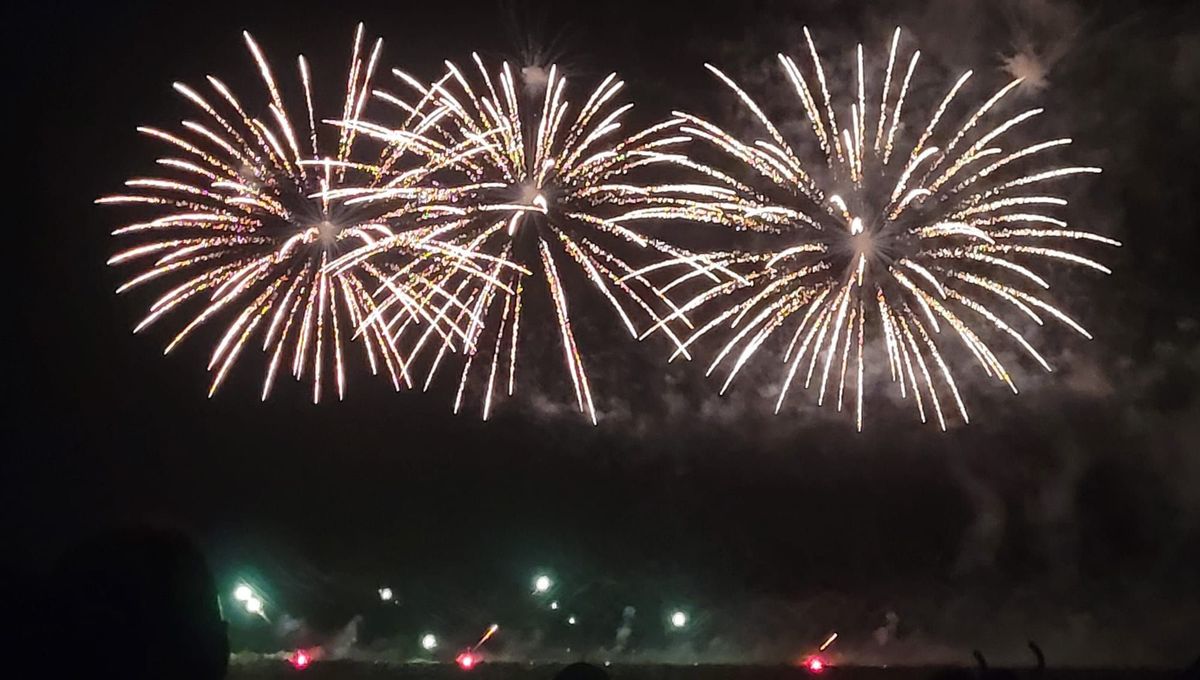 Fără focuri de artificii de Anul Nou la La Rochelle La Rochelle a anunțat oficial că nu va organiza un foc de artificii în noaptea de Revelion, în urma unor informații false care au circulat pe internet