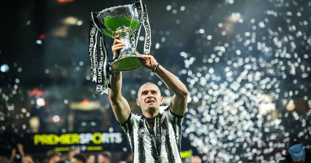 St Mirren își propune să repete performanța de la Ibrox St Mirren se îndreaptă spre Ibrox cu un moral ridicat, după ce a obținut o victorie surprinzătoare în Finala Premier Sports Cup împotriva lui Celtic