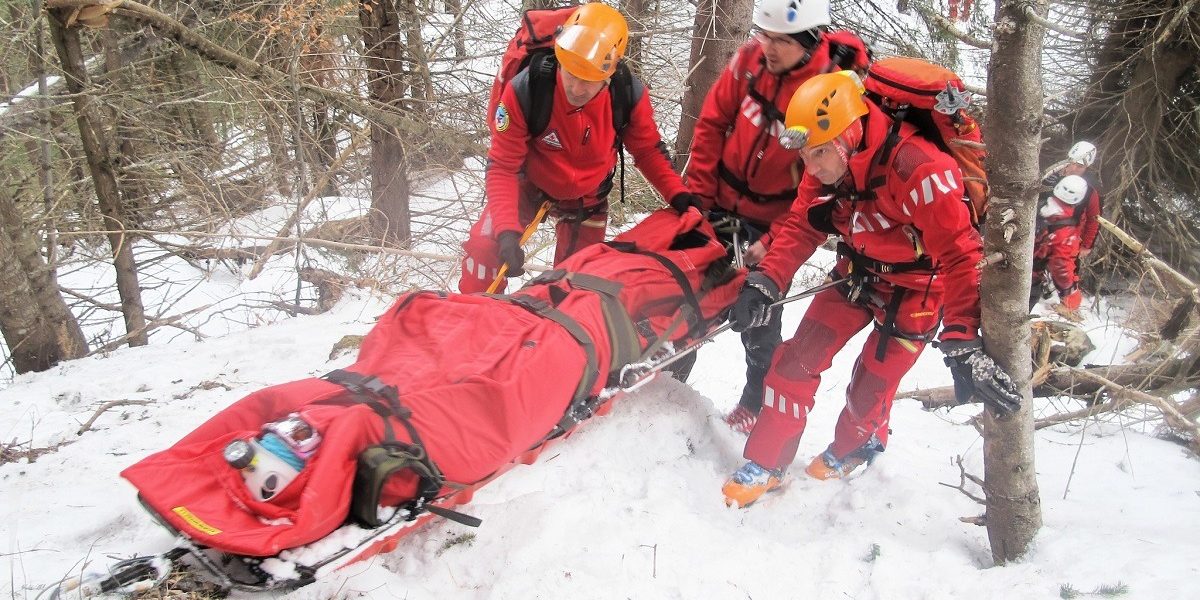 salvamont.jpg - Presa360