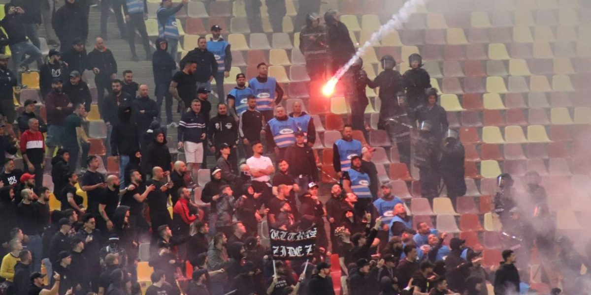ultrasi-sud-dinamo-3.JPG - Presa360