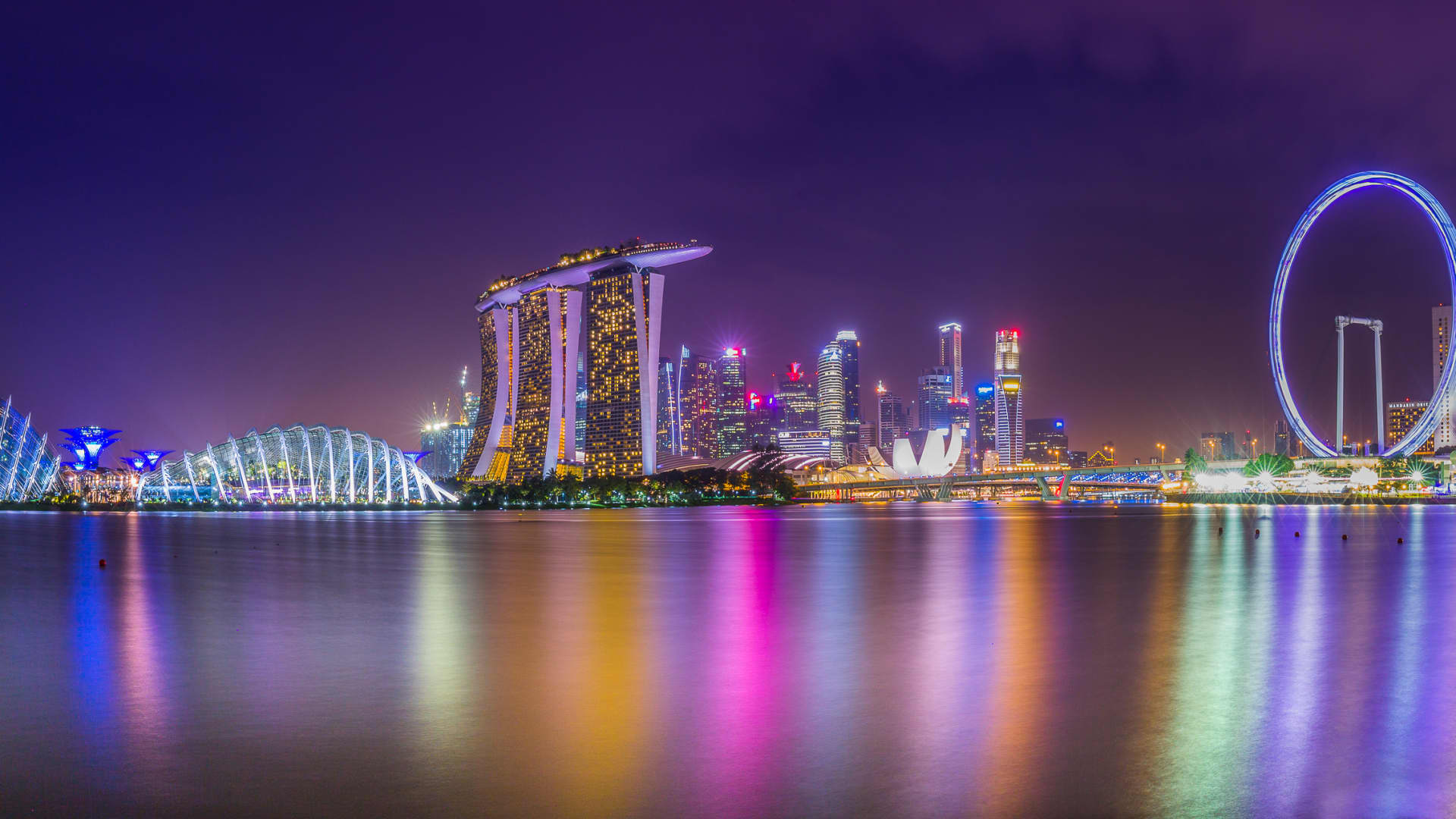 Singapore înregistrează cea mai rapidă creștere din 2021, +5.7% în T4