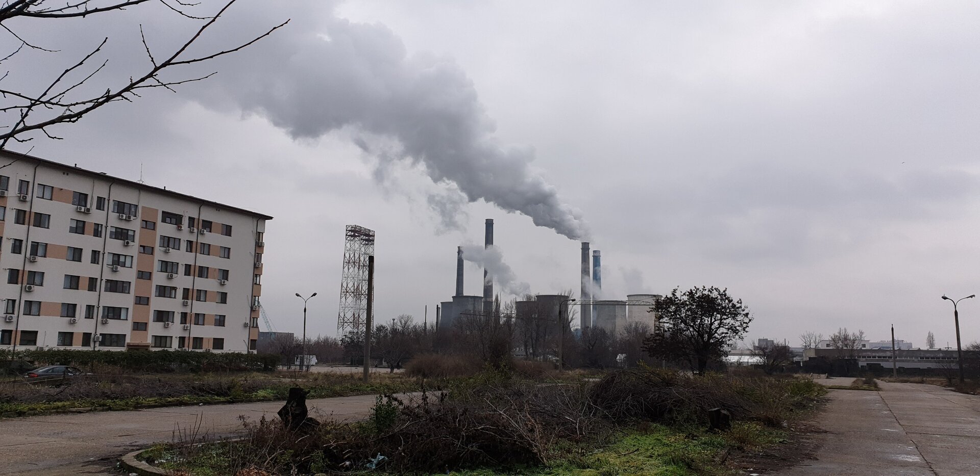 Recolta de apă irosită din sistemul de termoficare a revenit la valori critice, punând în pericol stabilitatea cozilor capitalei După doi ani de ușoară ameliorare, sistemul de termoficare al Bucureștiului pare să fi intrat într-o nouă etapă de degradare accelerată