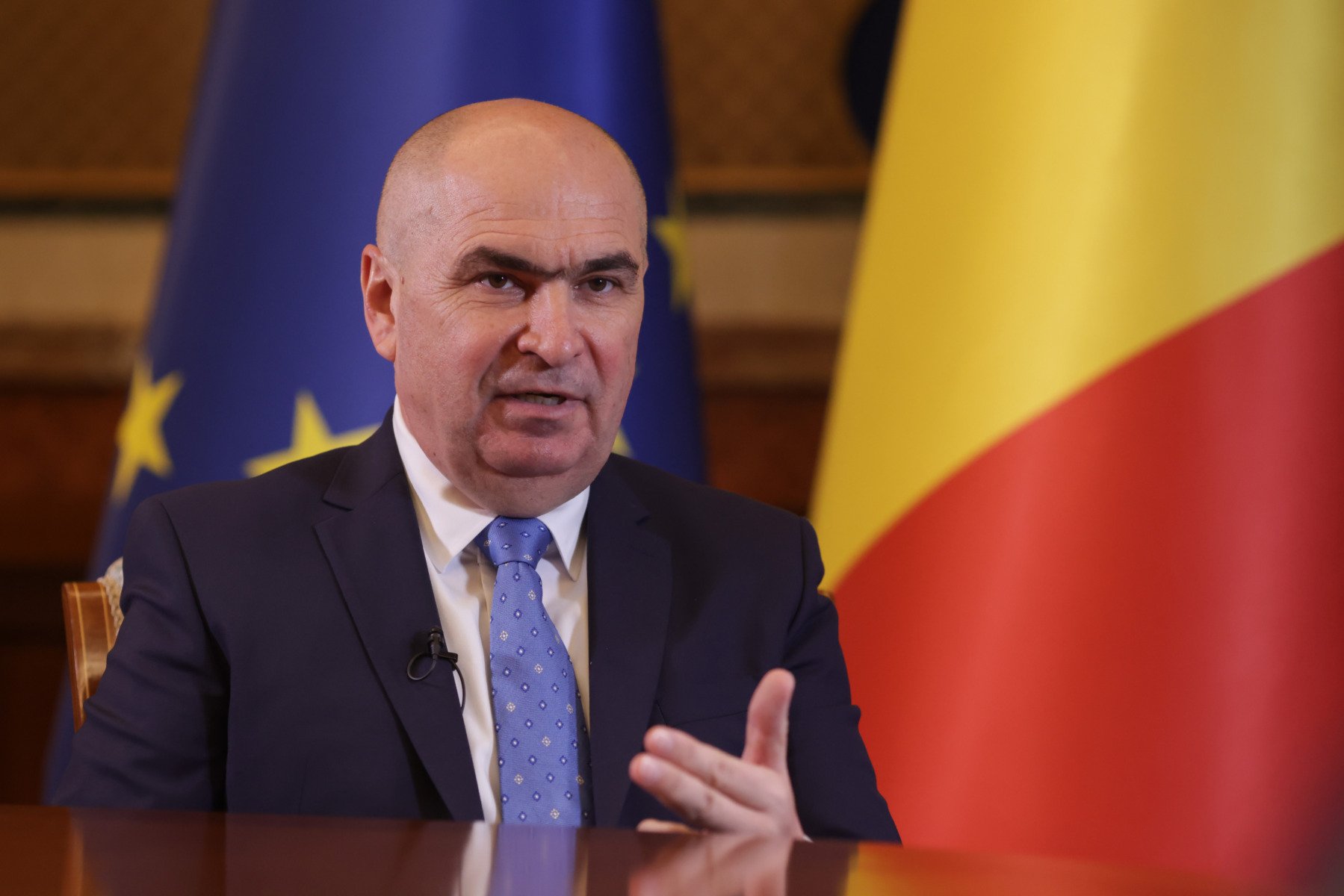 Premierul Ilie Bolojan acordă o importanță strategică relației economice româno-germane În marja vizitei oficiale în Berlin, premierul Ilie Bolojan a avut marți o întâlnire cu reprezentanții Camerei de Comerț și Industrie a Germaniei (DIHK), eveniment încadrat într-un demers menit să întărească legăturile economice dintre România și cea mai puternică economie europeană
