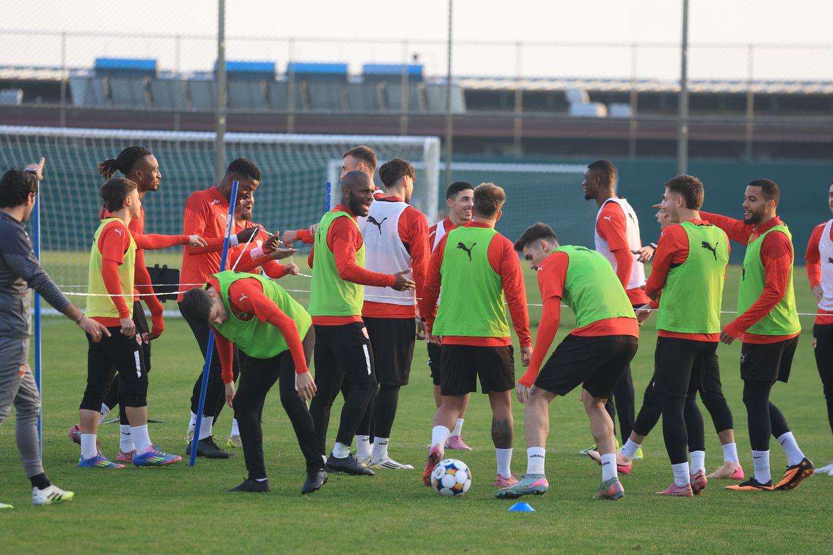 „Dinamo finalizează 3 transferuri: Așteptând doar anunțul oficial”