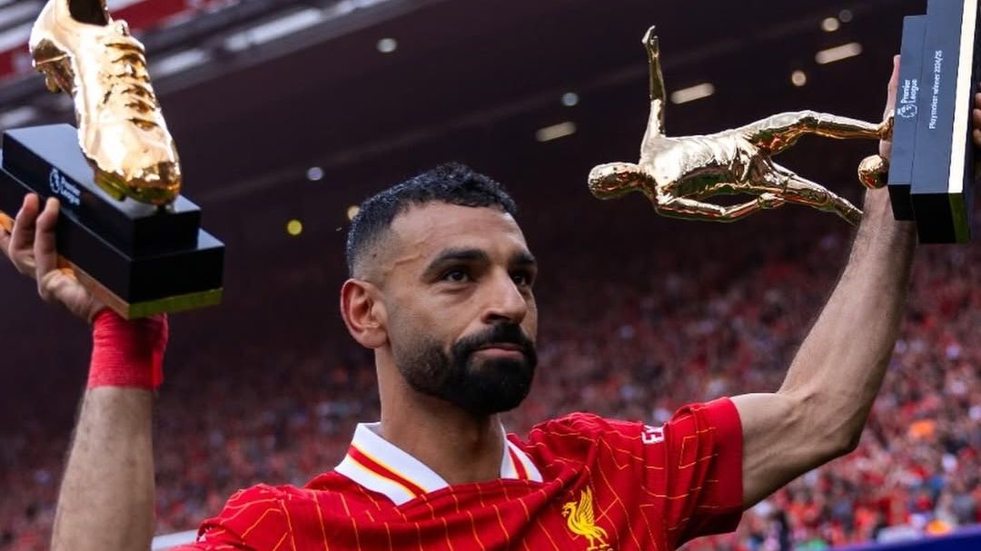 Mohamed Salah, pe cale să părăsească Liverpool în această iarnă? Într-un moment deloc liniștit pentru fanii echipei Liverpool, Mohamed Salah, starul egiptean, ar putea să se despartă de clubul englez în această fereastră de transferuri din iarnă