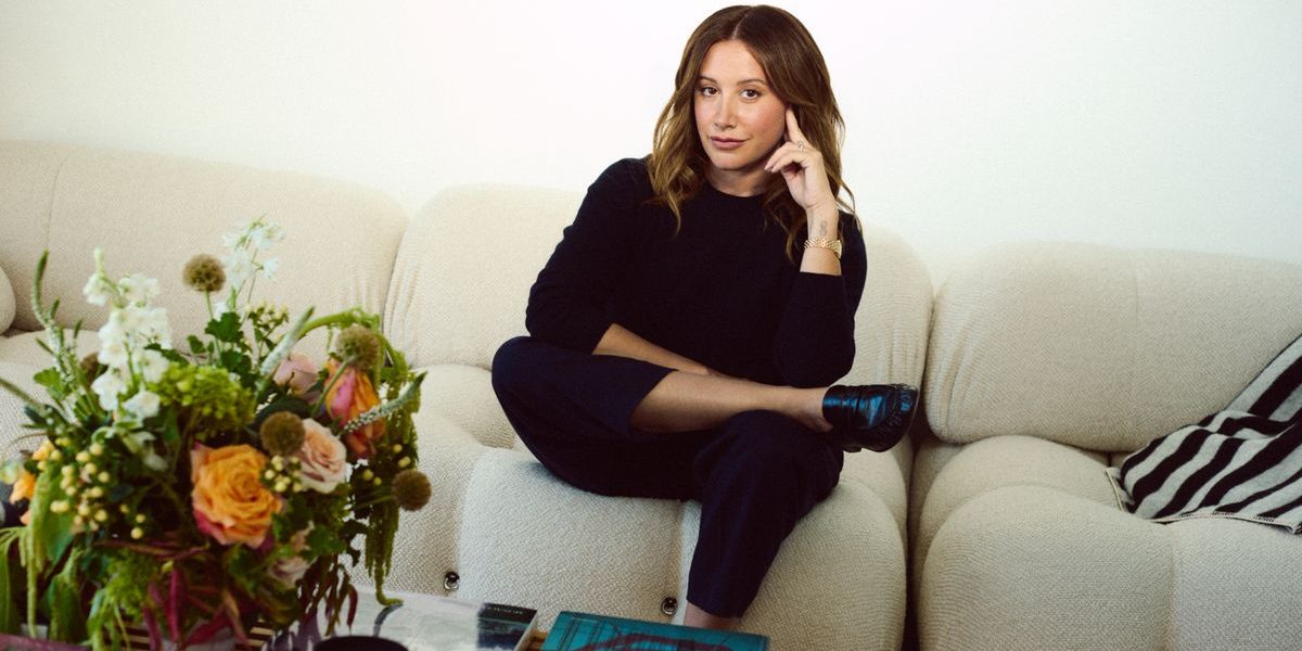 5836eba541140ecbb01f82e3856576dbff-ashley-tisdale.1x.rsocial.w1200.jpg - Presa360