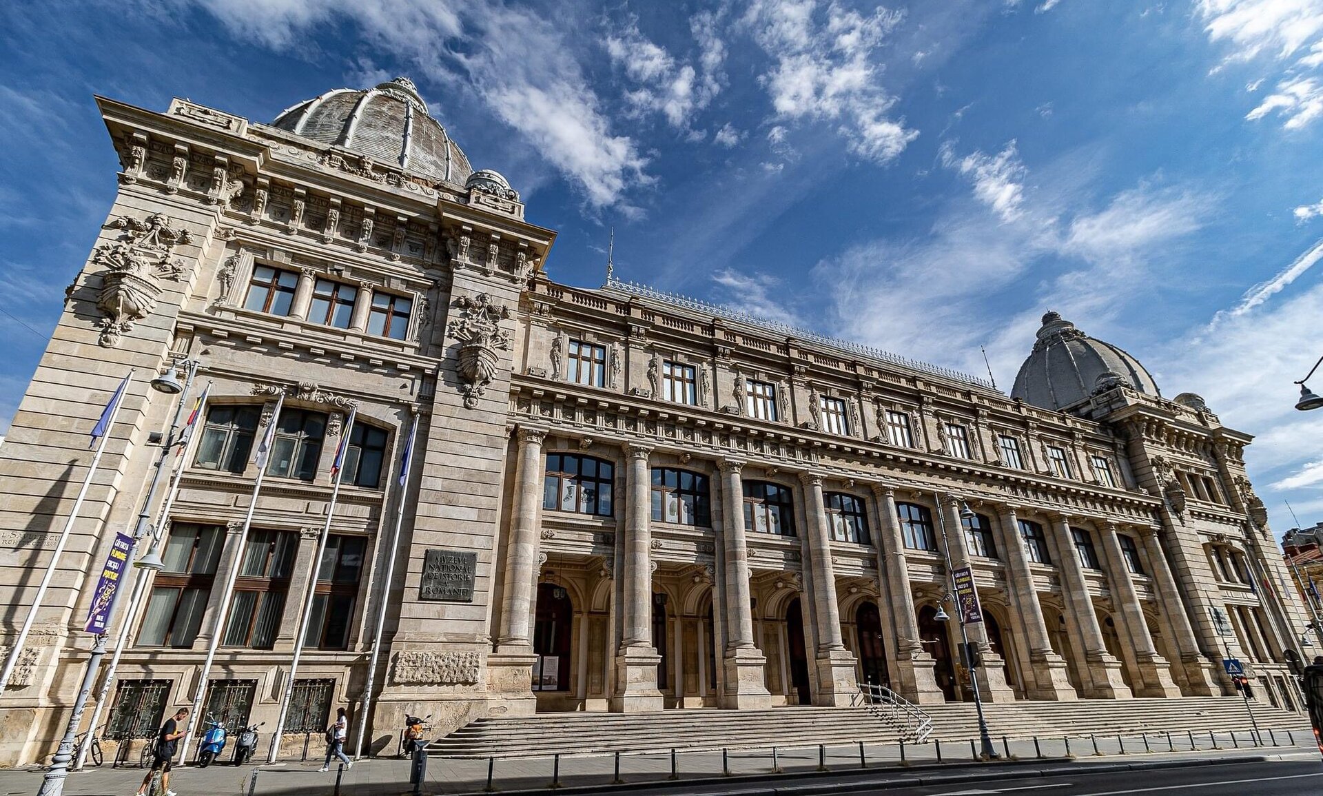 Bucureștiul marchează Ziua Culturii Naționale cu o serie de evenimente care aduc arta și patrimoniul mai aproape de public, într-un efort de a celebra și valorizata moștenirea culturală a României