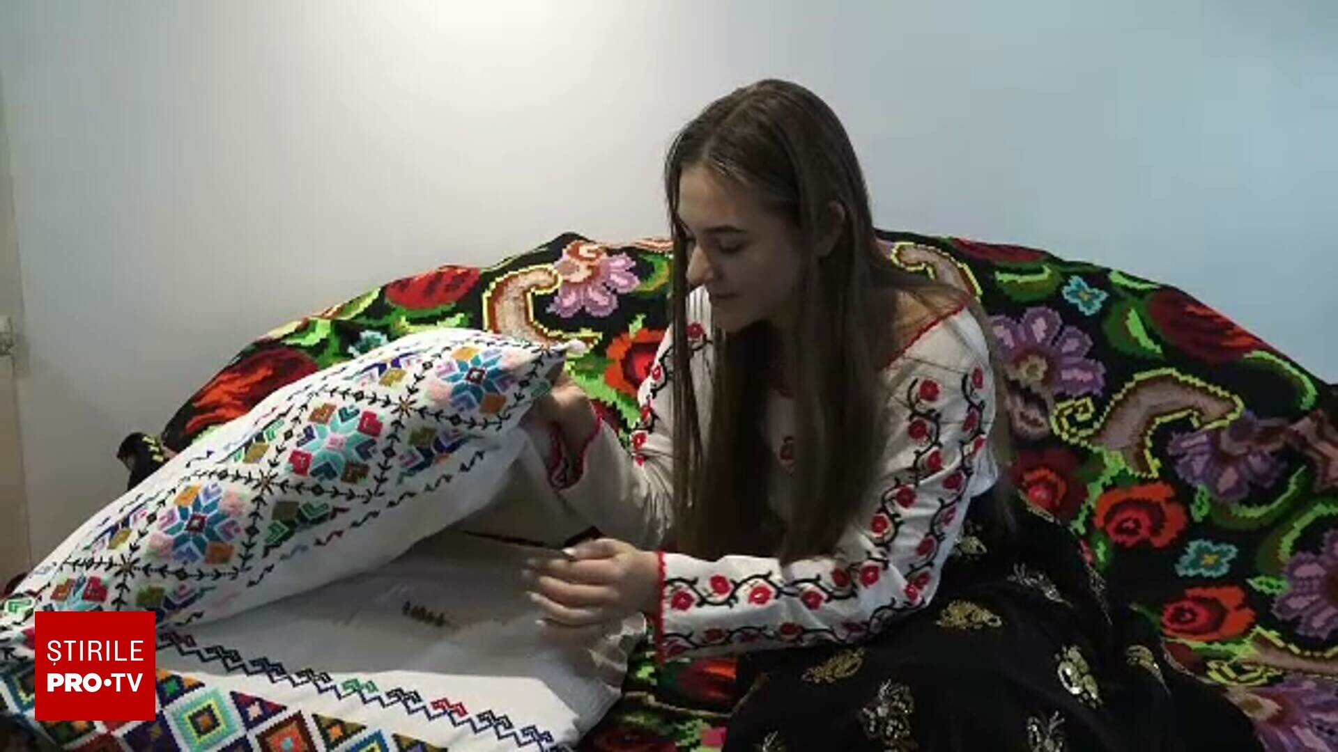 Tradiții și Obiceiuri de Bobotează în Banat Sărbătorile de iarnă, în calendarul creștin-ortodox, se încheie cu praznicul Botezului Domnului, cunoscut în popor sub denumirea de Bobotează