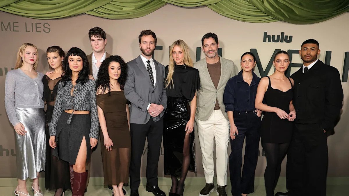 Sezonul trei al serialului „Tell Me Lies” a debutat cu noi controverse și relații înculte Sezonul trei al serialului „Tell Me Lies”, adaptare a romanului cu același nume de Carola Lovering, a fost lansat recent și a stârnit o mulțime de emoții în rândul fanilor