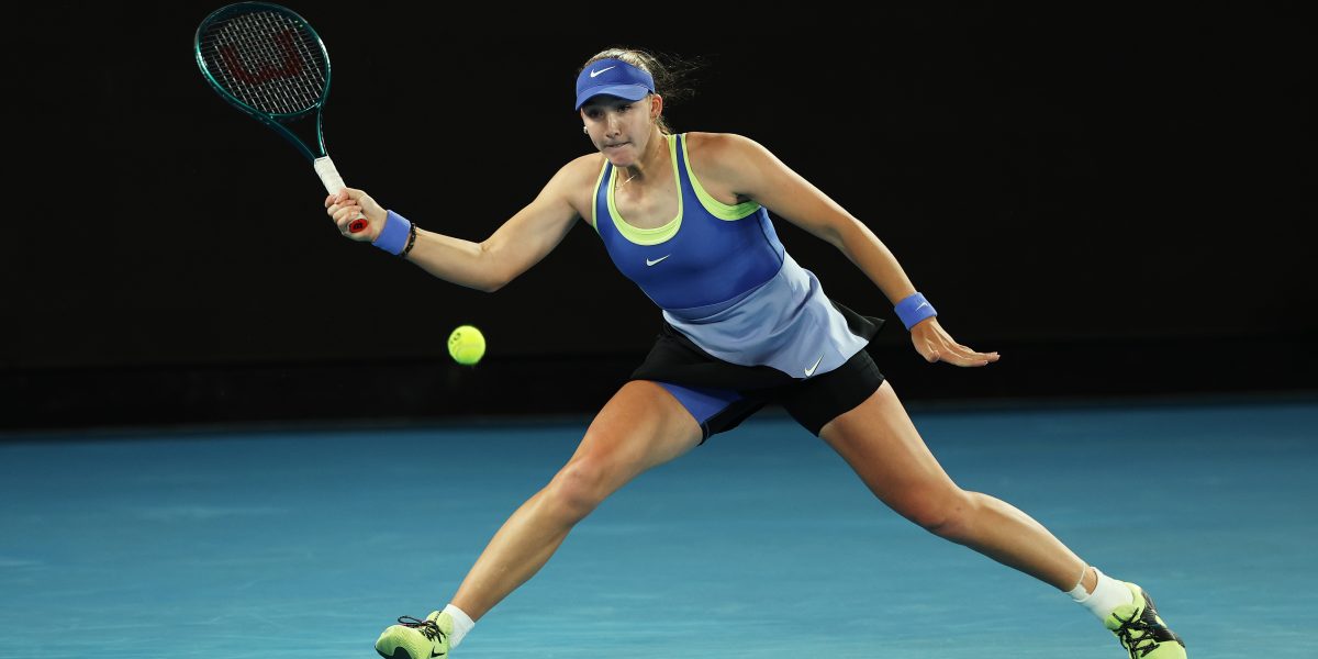 Andreeva returns to Australian Open fourth round; to face Svitolina next