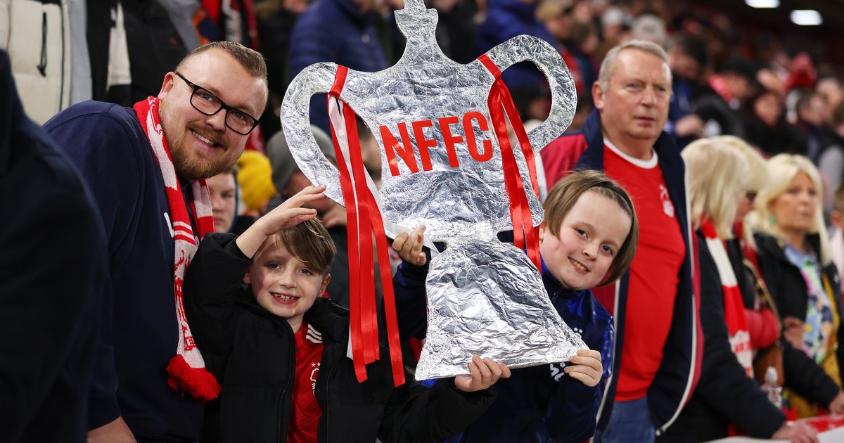 Nottingham Forest se întâlnește cu Wrexham în FA Cup, în ciuda condițiilor meteo nefavorabile Nottingham Forest va juca vineri seară împotriva echipei Wrexham, în turul al treilea al FA Cup, în ciuda avertismentelor meteorologice legate de vremea extremă din zonă