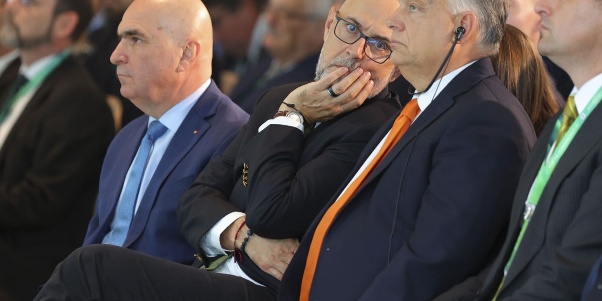 CONGRES_UDMR_009_INQUAM_Photos_Simion_Tataru.jpg - Presa360