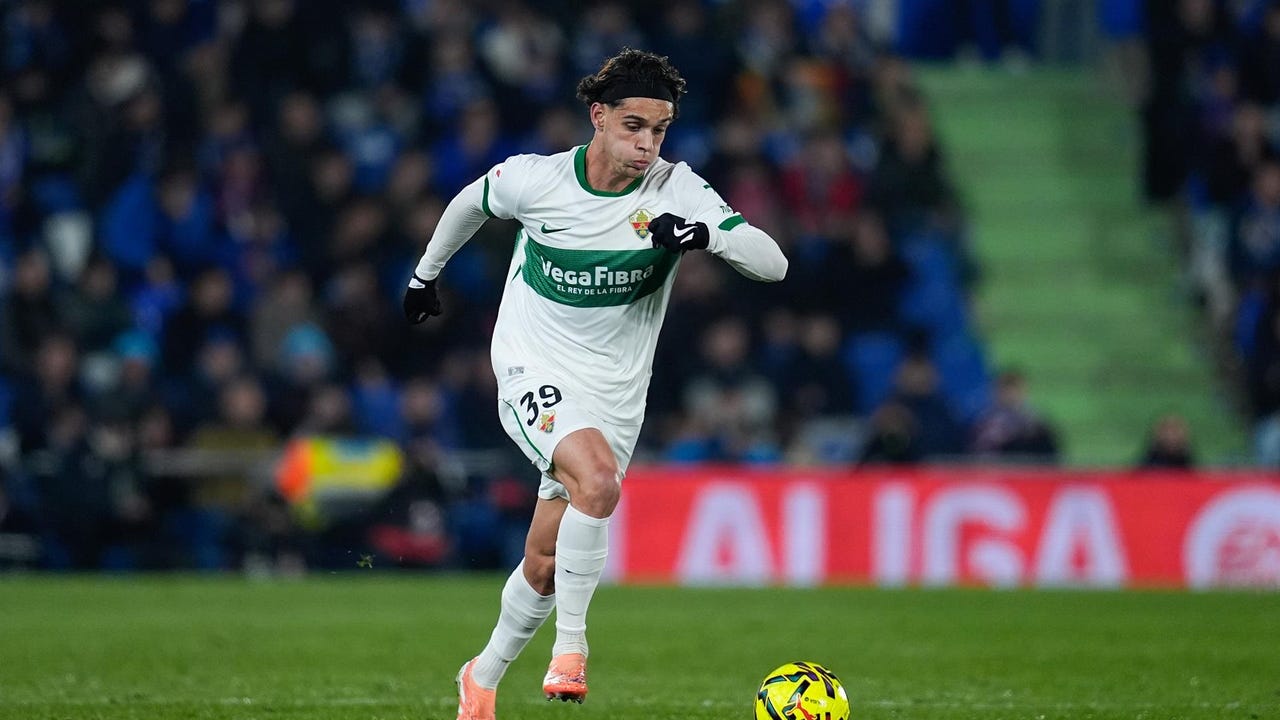 Elche țintește un transfer surpriză în fereastra de iarnă