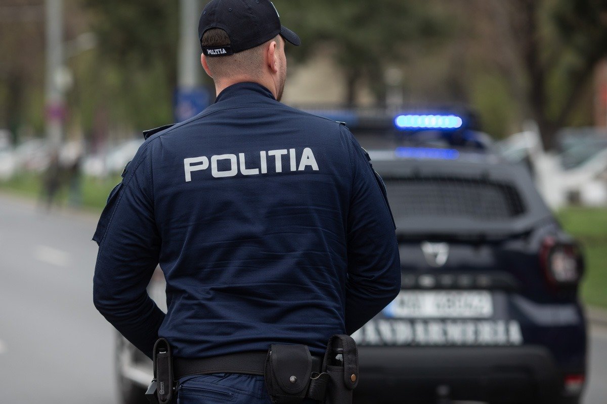 Poliția Vaslui a demarat autoritățile cercetări urgente după ce, în mediul online, a fost distribuită o înregistrare video ce readuce în prim-plan cazuri alarmante de agresiune asupra minorilor