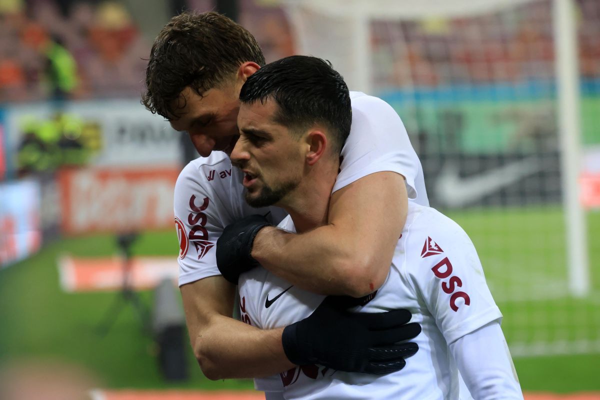 FCSB și CFR Cluj într-un derby de intensitate: Scor final 1-2 Într-un meci marcat de intensitate și de emoții puternice, FCSB a fost învinsă pe teren propriu de CFR Cluj, scor 1-2, într-o partidă din cadrul rundei a 23-a a Superligii