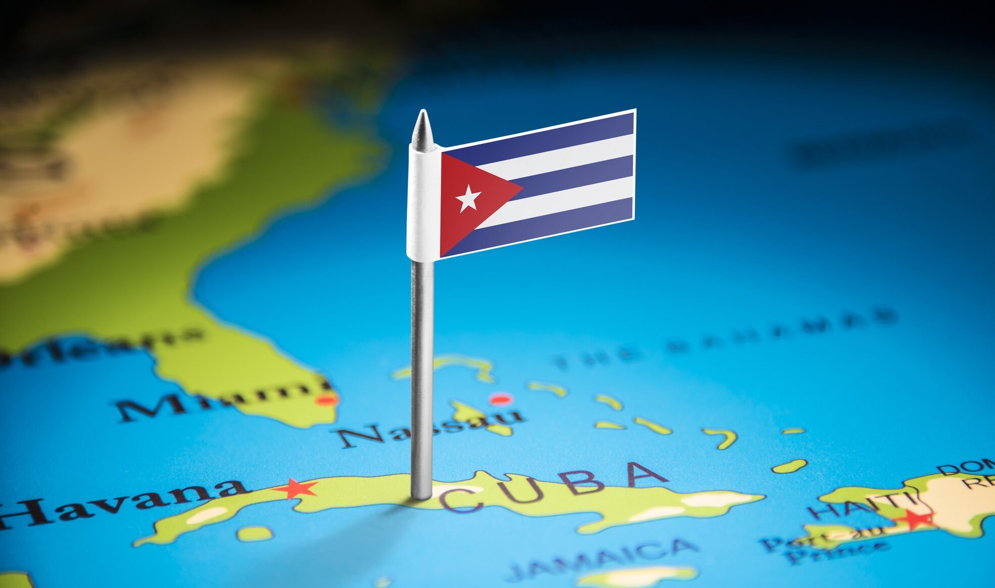 Guvernul mexican analizează eventualitatea întreruperii livrărilor de petrol către Cuba, din cauza presiunilor internaționale și a temerilor de represalii din partea SUA Guvernul mexican se află în centrul unui deliberativ dificil, pe fondul unei decizii sensibile care poate avea implicații majore pentru relațiile internaționale ale Mexicului