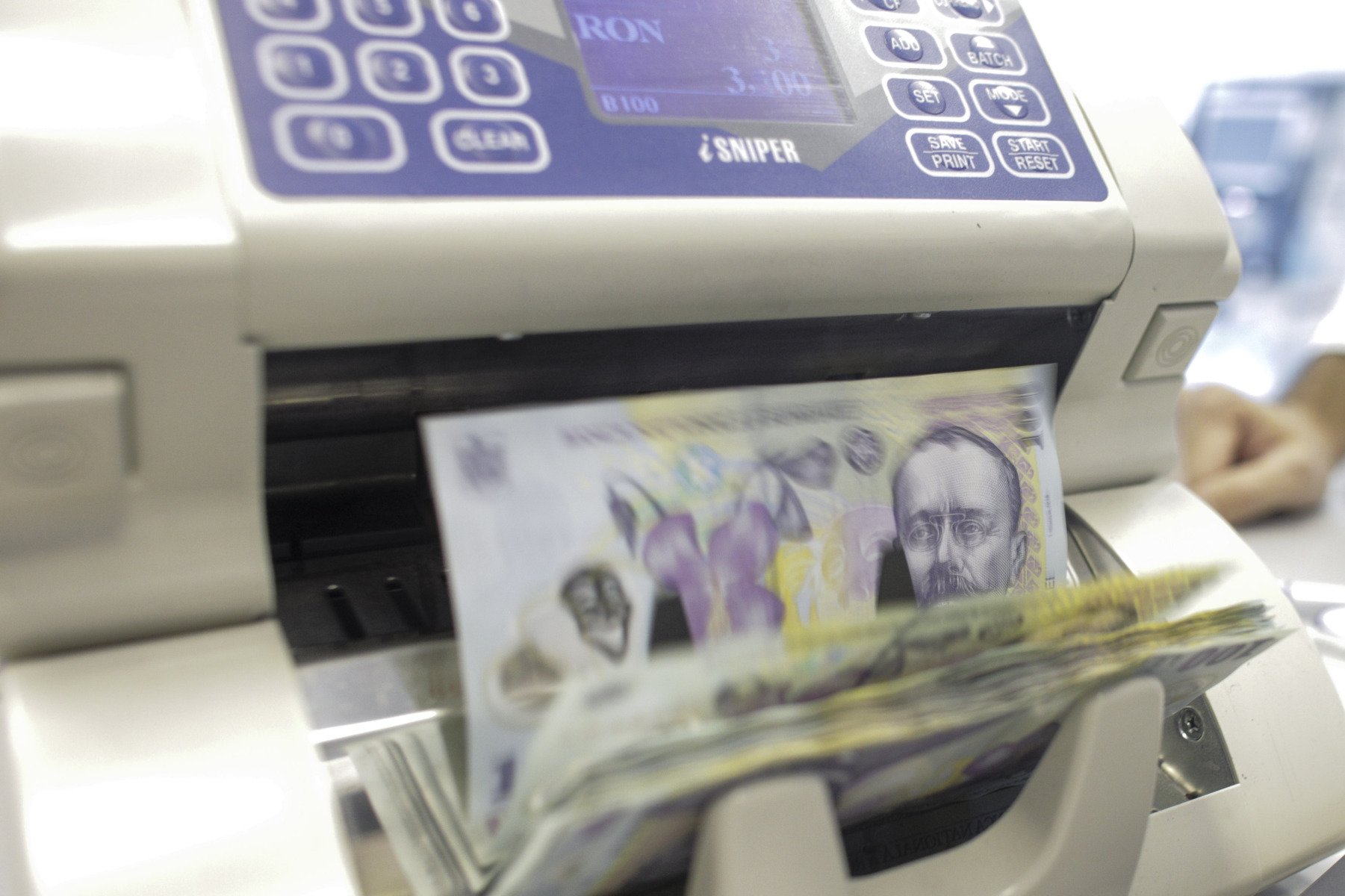 Nemulțumire în Târgu Mureș legată de ajustările fiscale impuse de Guvern: Primăria promite stabilitate, locuitorii reclamă creșteri neașteptate Tensiunea crește în Târgu Mureș, unde locuitorii sunt din ce în ce mai nemulțumiți de recentele modificări fiscale impuse de Guvern