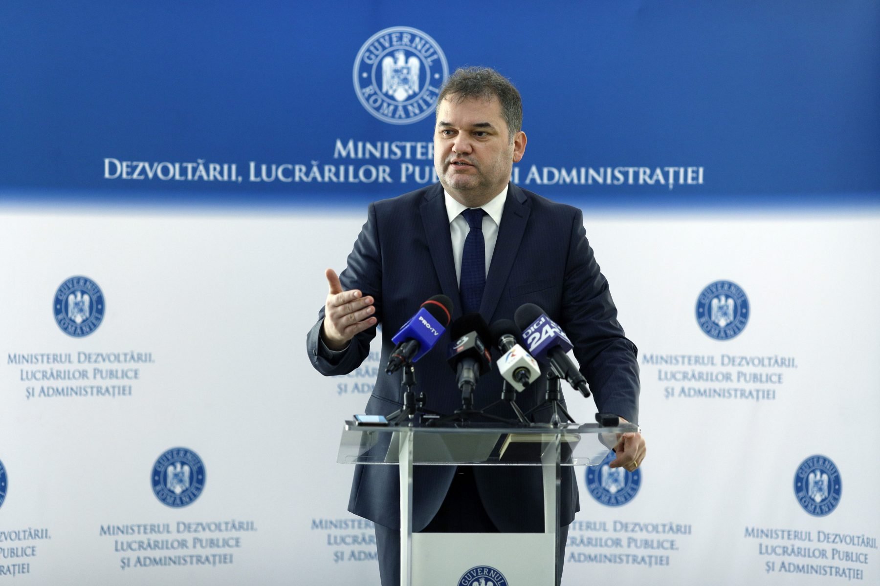 Proiect de lege: Reducerea cheltuielilor administrației publice cu 10%