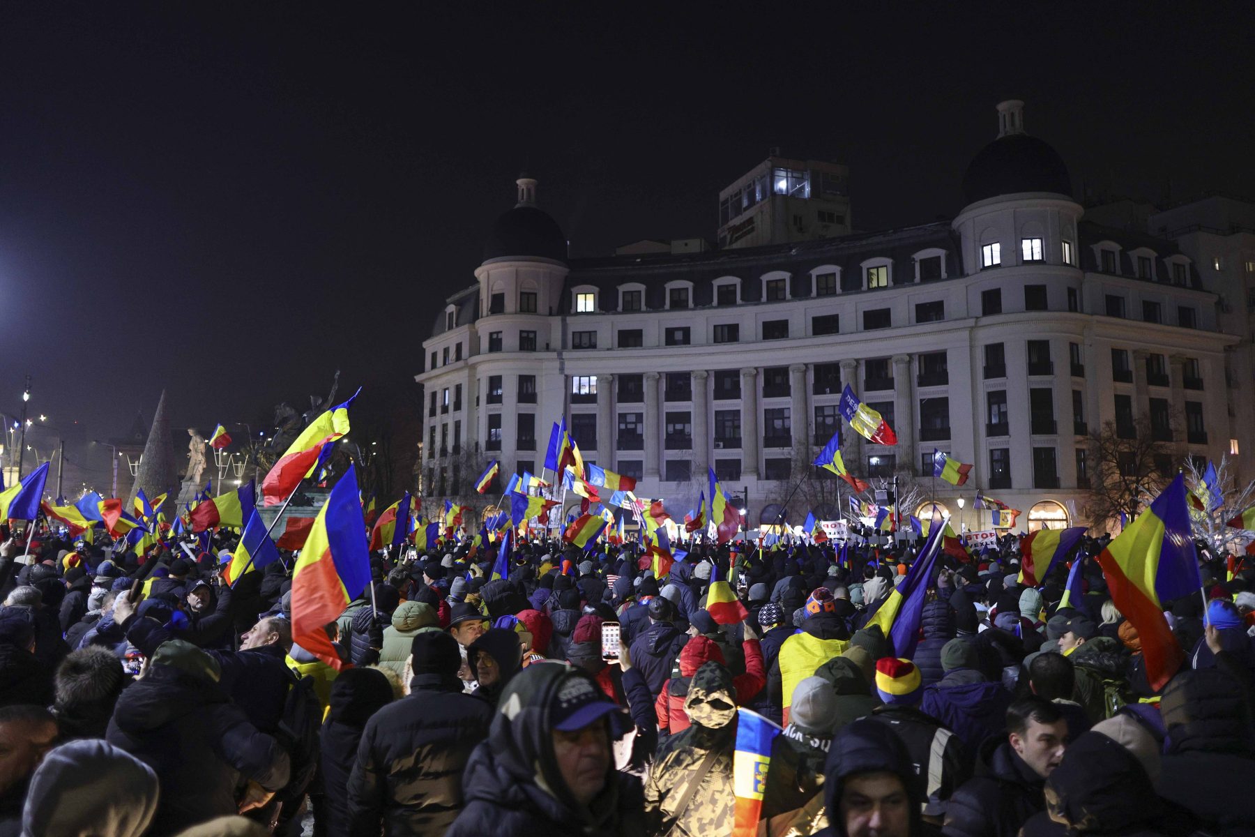 „Protest în Capitală: Mesaj puternic pe motocicletă la 'Marșul împotriva legii Vexler'”