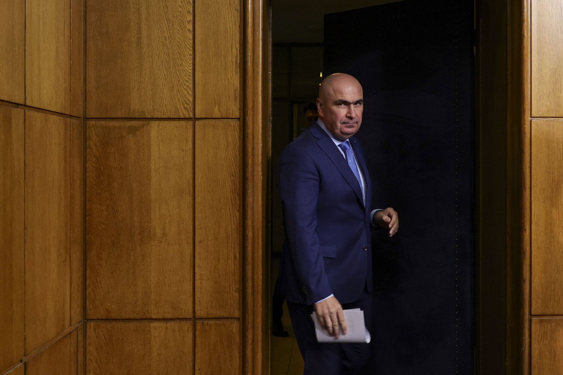 Premierul Ilie Bolojan: Recesiunea tehnică, un „cost necesar” pentru o economie mai puternică Premierul Ilie Bolojan a lansat o pronunțare categorică despre situația economică actuală a României, transmitând o viziune optimistă asupra rezultatelor posibile în ciuda complicatății momentului