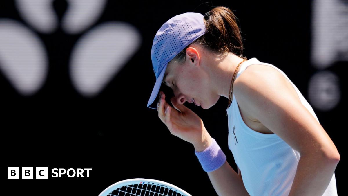 Rybakina o elimină pe Swiatek în semifinalele de la Australian Open Iga Swiatek, numărul 1 mondial și câștigătoare a șase titluri de Grand Slam, a fost eliminată în semifinale de la Australian Open de către jucătoarea kazahă Elena Rybakina, în două seturi decisive