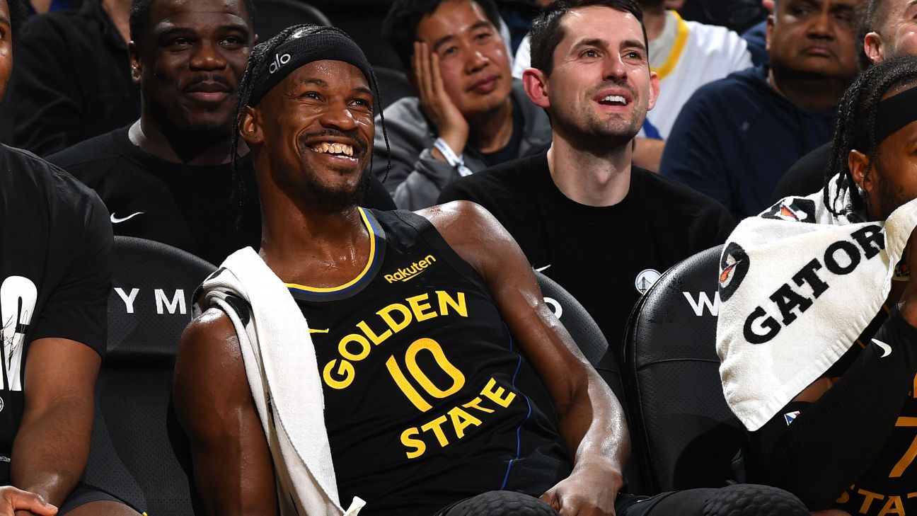 Jimmy Butler, accidentat grav în timpul unui meci Jimmy Butler, starul echipei Golden State Warriors, a suferit o întindere a ligamentului cruciat anterior (ACL) la piciorul drept în timpul meciului împotriva Miami Heat, disputat luni seară