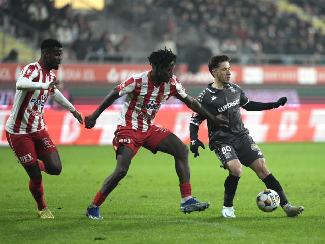 JnpjPTEmaGFzaD02MWVjYTU1NjFiY2U2NTJmYTE3YzQ0ZDQ4NjJlZTU5Yw.thumb_.jpg - Presa360