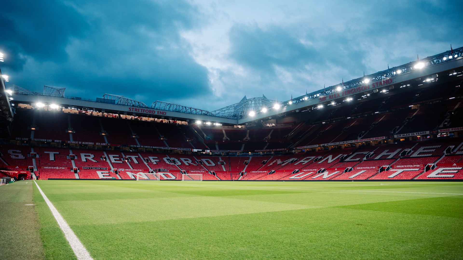 Schimbare la Manchester United: Ruben își încheie mandatul după o finală UECL Într-o decizie surprinzătoare, Manchester United a anunțat astăzi că antrenorul Ruben a fost eliberat din funcție, la doar câteva luni după ce a condus echipa în finala UEFA Europa League, desfășurată la Bilbao în luna mai