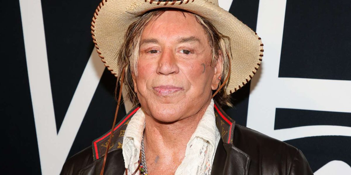 Mickey-Rourke-TEATRO-Even-Summer-White-Affair-041425-01-dda588030a524ffb88242f46d853a6da.jpg - Presa360