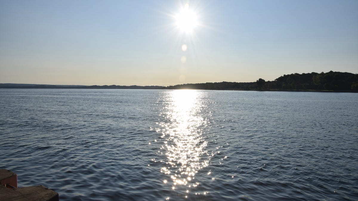 Vreme caniculară și riscuri reduse de îmbolnăvire în Marion County Temperaturile în Marion County sunt așteptate să atingă un maximum de 38 de grade Celsius, dar se vor resimți ca 28 de grade, având în vedere condițiile de umiditate și vânt