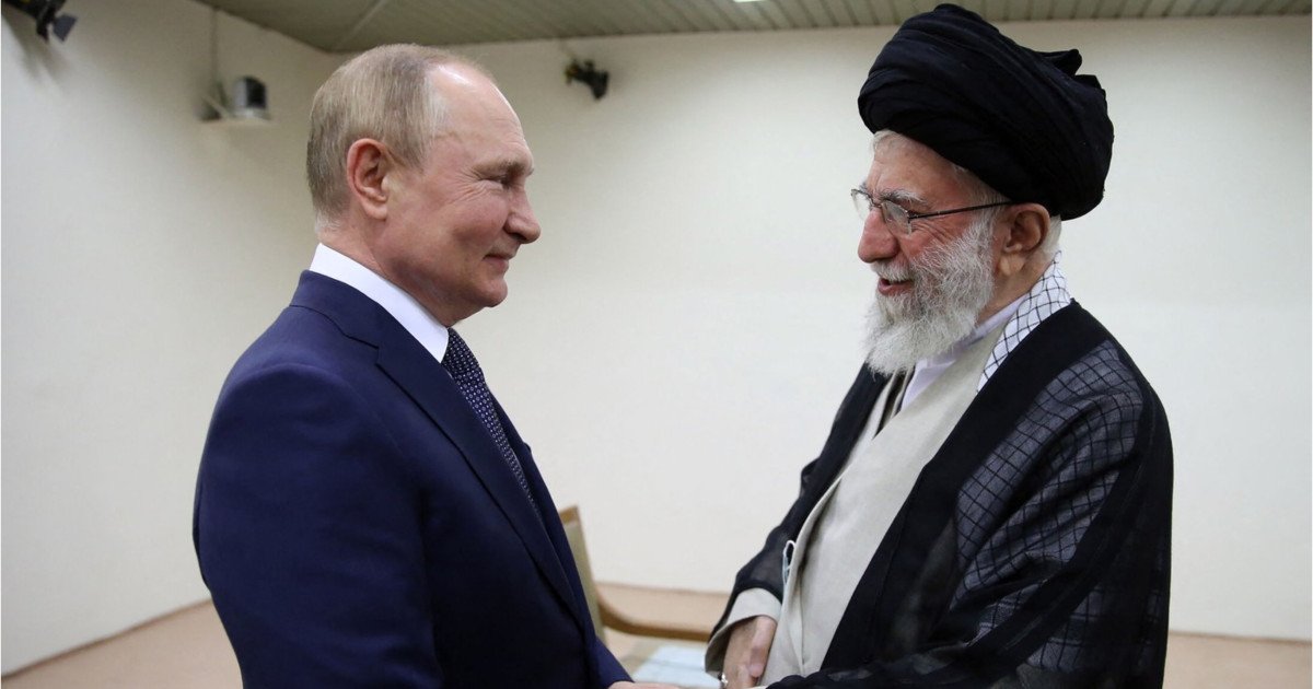 Rusia își limitează sprijinul pentru Iran: un schimb de interese cu SUA? Vladimir Putin, președintele Rusiei, pare să fie pregătit să-și reducă sprijinul față de Iran, pe fondul unei relații tot mai strânse cu fostul președinte american Donald Trump