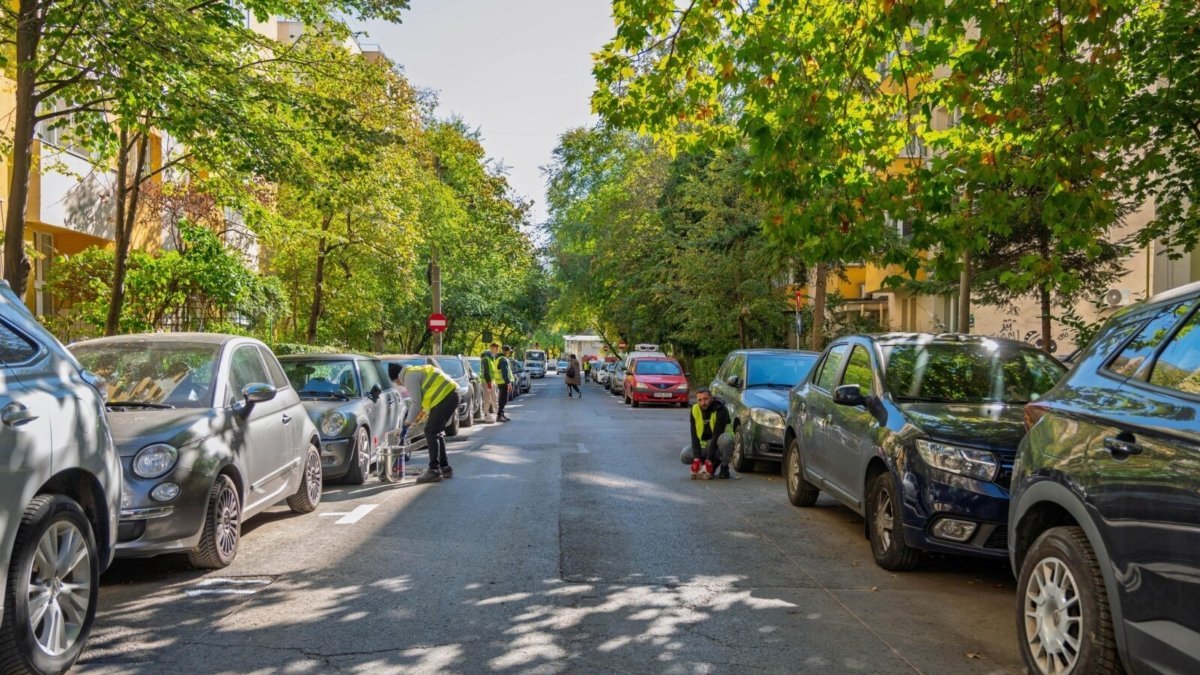 Sector 2: Trei mașini ridicate zilnic de pe domeniul public în 2025, mai multe decât în 2021-2024