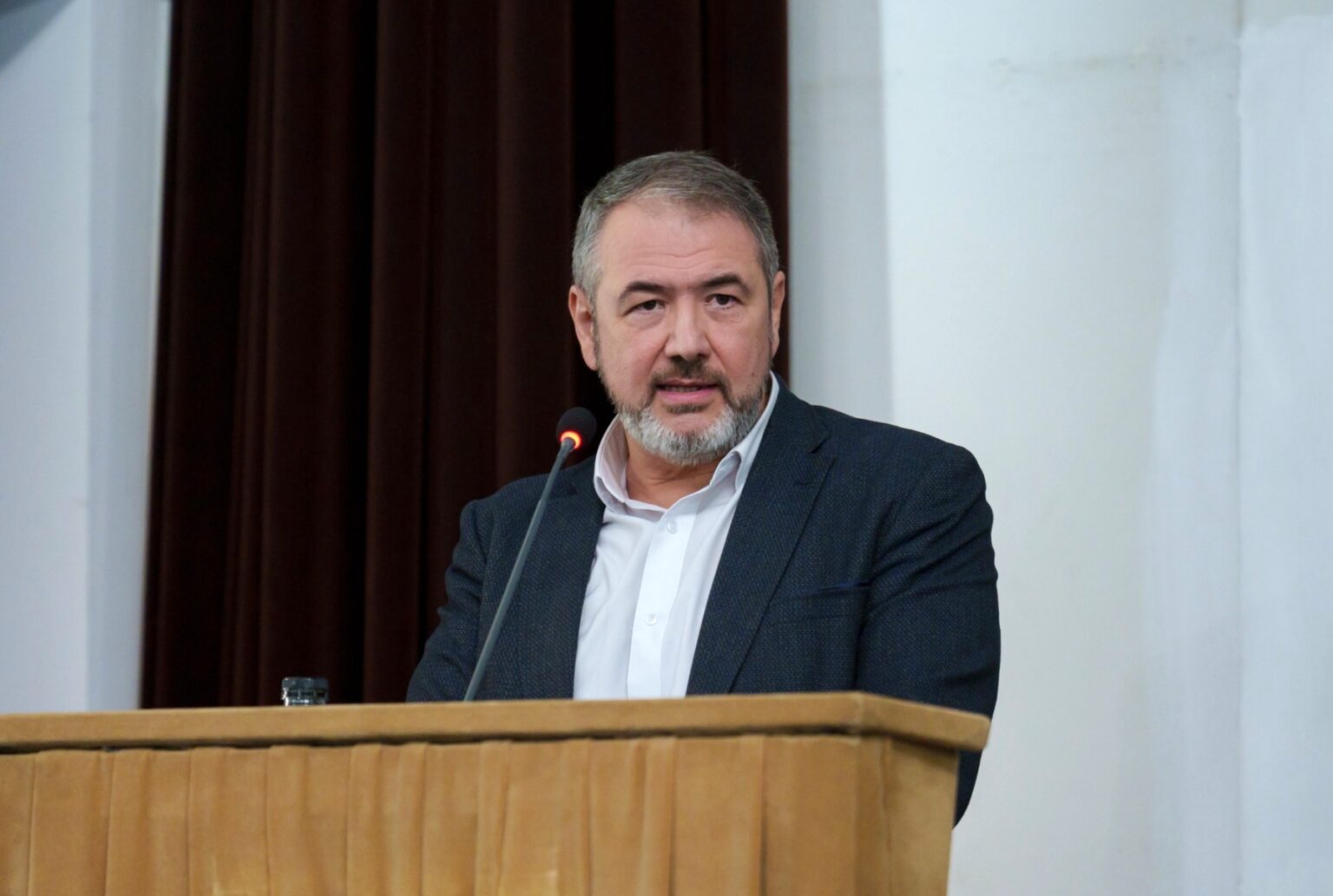 Tensiune în cercurile politice și administrative din România, după aproape trei săptămâni de la plecarea lui Daniel David din fruntea Ministerului Educației și Cercetării