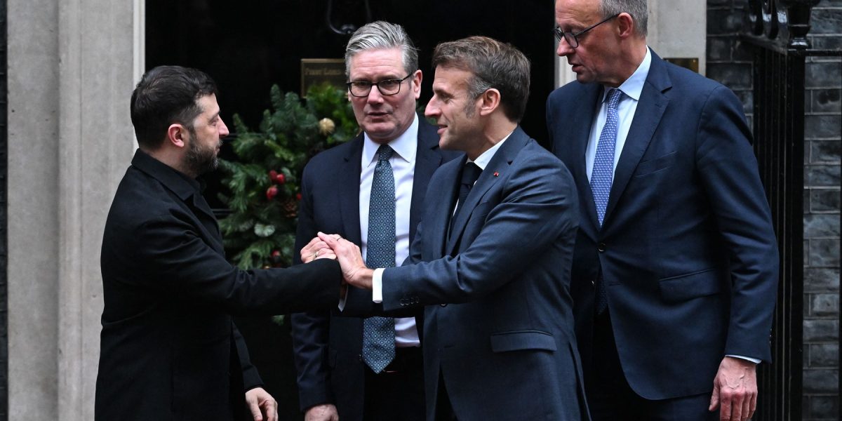 Starmer-Macron-Merz-Zelenski.jpg - Presa360