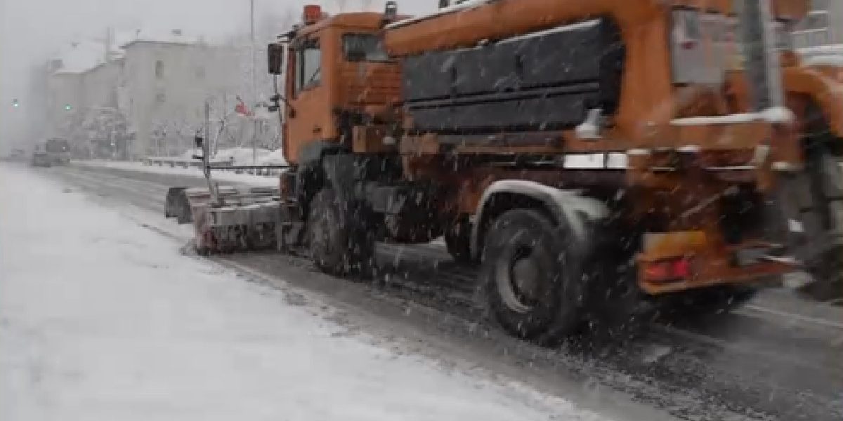 ZTAyMjhkNDNjOWY2NmI1NTI1MzZhYzI1NmM.thumb_.jpg - Presa360