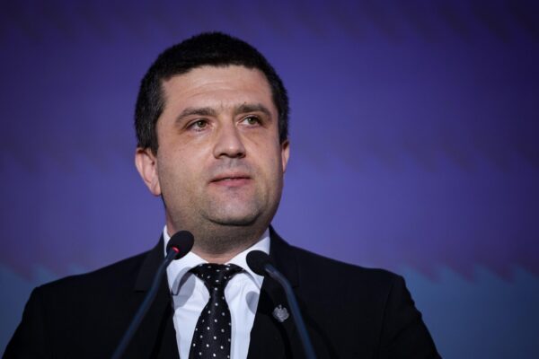 admin-ajax-12.jpeg - Presa360