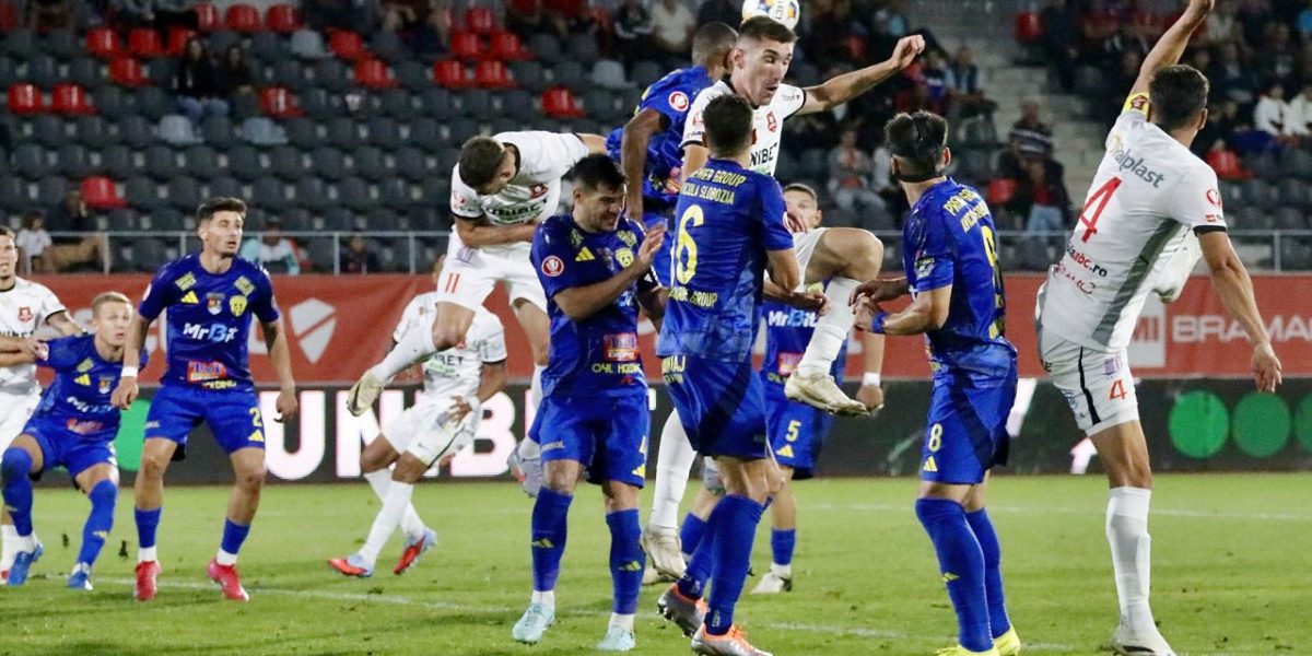 afc-hermannstadt-sibiu-afc-unirea-04-slobozia-superliga-superbet-15092025.jpg - Presa360