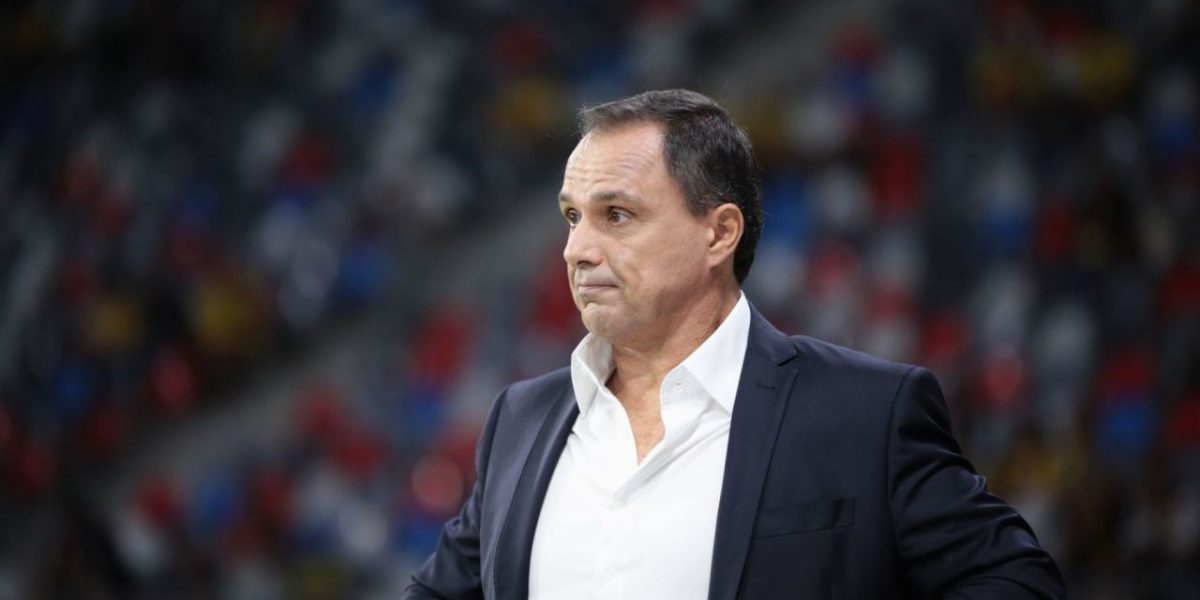 basarab-panduru-singur-impotriva-tuturor-au-fost-probleme-romania-nu-a-facut-un-meci-bun.jpg - Presa360