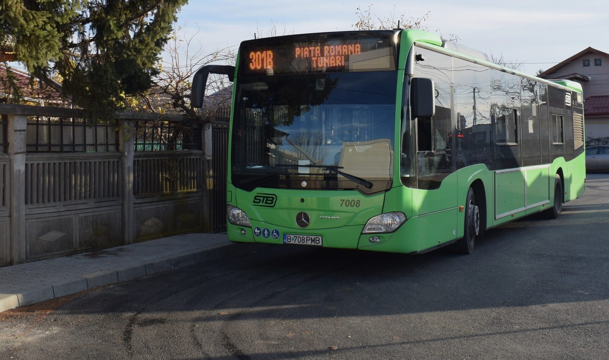 Circulația autobuzelor în București va suferi modificări importante în perioada 31 ianuarie - 1 februarie, ca urmare a unor lucrări de construcție în zona intersecției dintre Calea Dorobanți și Strada Doctor Grigore Mora