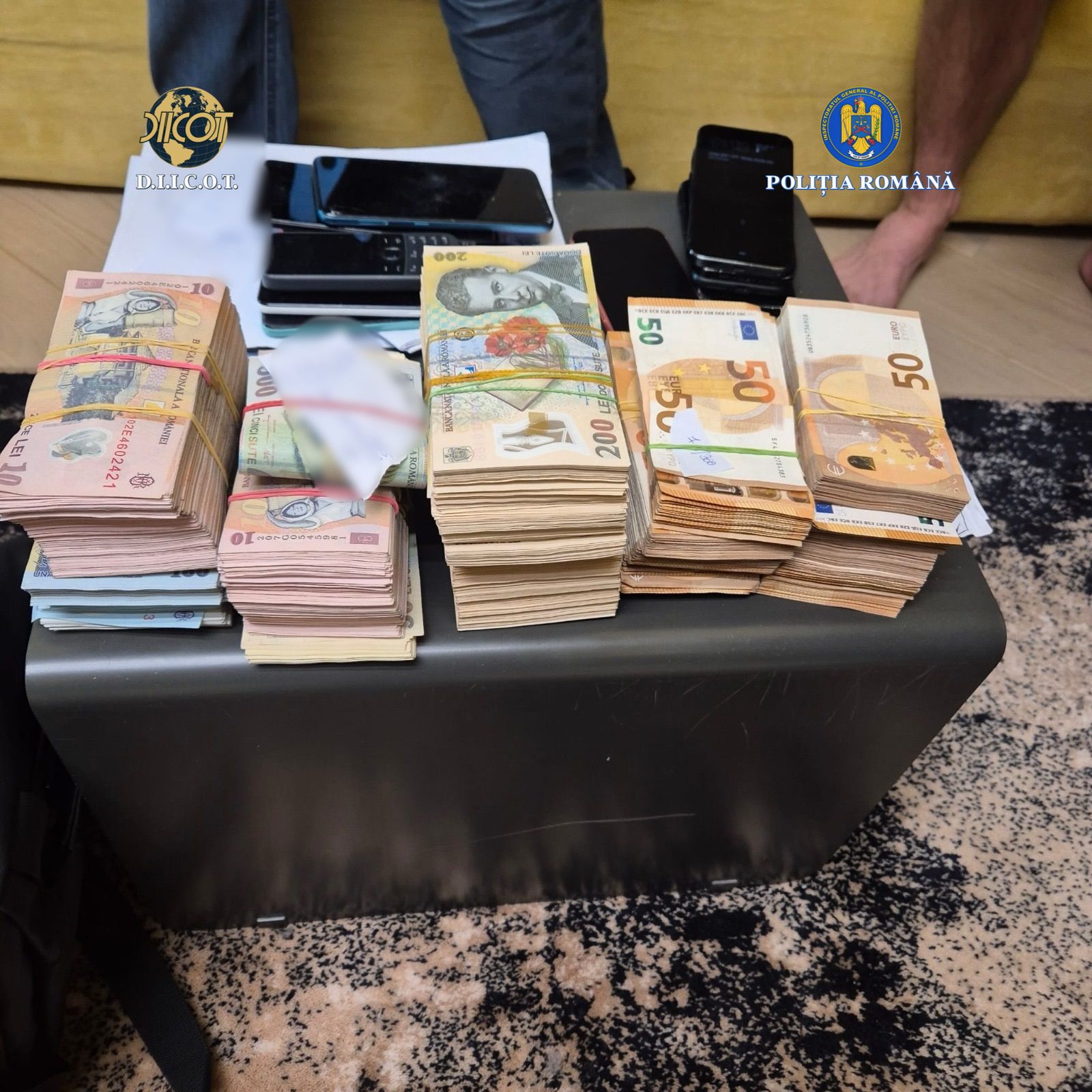 DIICOT anunță destrămarea unui site internațional care facilita contractarea de asasinate, implicând români și o rețea britanică Poliția și DIICOT au făcut un pas important în lupta împotriva criminalității organizate, anunțând prinderea unei rețele globale care opera printr-un site clandestin destinat să comande asasinate