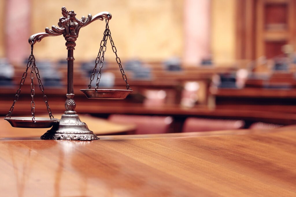 Încrederea românilor în sistemul de justiție a ajuns la o cotă alarmantă, conform celor mai recente rezultate ale unui sondaj realizat de INSCOP