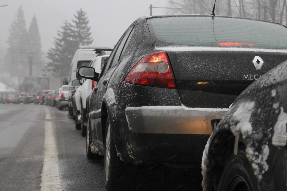 Cozi de până la 7 km pe DN1, pe sensul spre Brașov