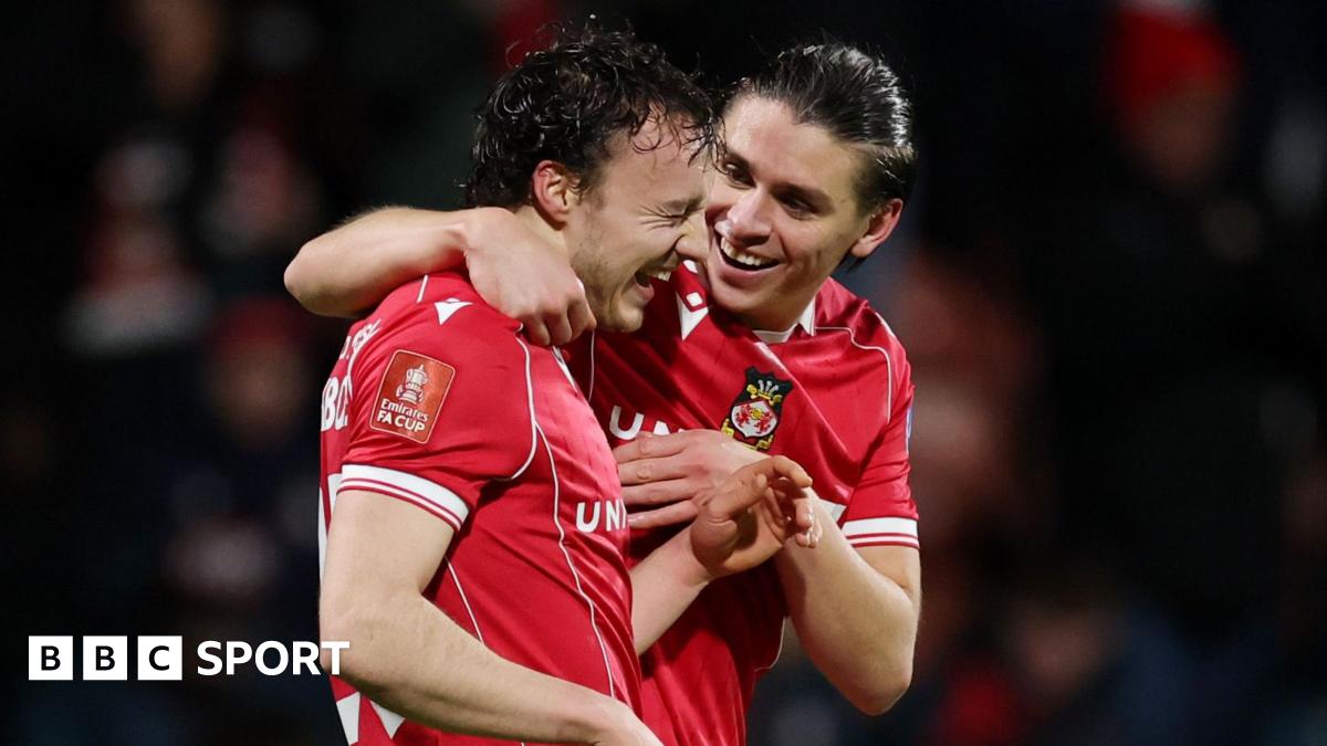 Wrexham domină Nottingham Forest cu un 2-0 impresionant Wrexham a reușit o victorie clară împotriva celor de la Nottingham Forest, înregistrând un 2-0 la pauză, într-o partidă disputată pe teren propriu