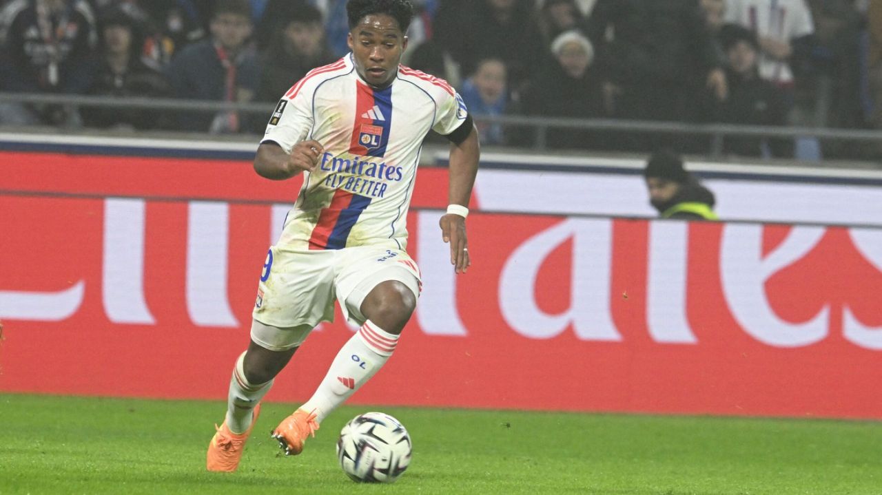 Endrick reușește un hat-trick în meciul Metz - Lyon, 7 goluri!