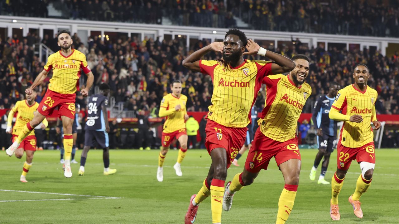 Toulouse - Lens: Spectacol de goluri în Ligue 1 pe VOYO, plus o foarfecă inedită!