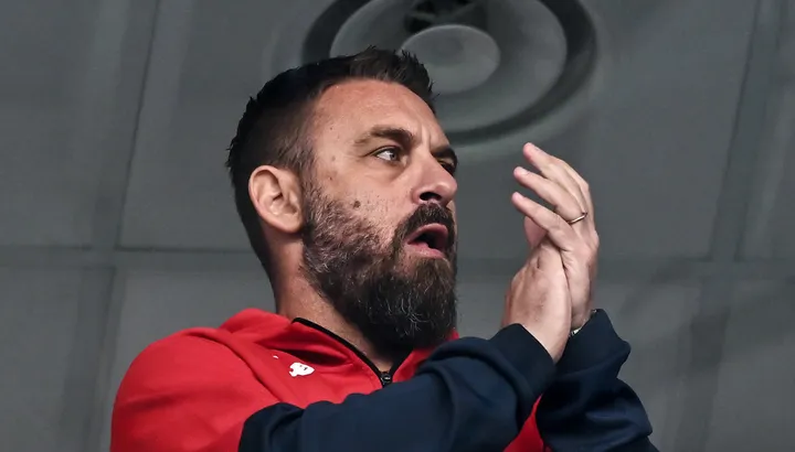 https3A2F2Fsportsmole-media-prod.s3.gra_.io_.cloud_.ovh_.net2Fuploads2F20252F112Fgenoa-head-coach.webp - Presa360